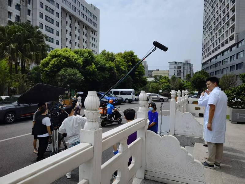 关岭广告片拍摄公司低成本实现高规格制作的诀窍